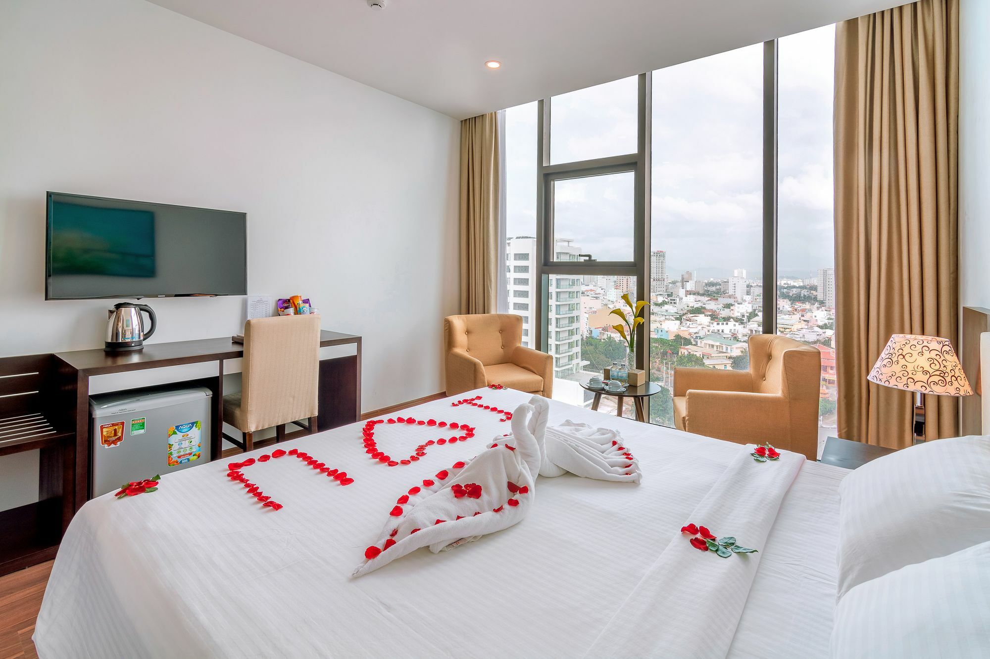 Dana Marina Boutique Hotel Дананг Экстерьер фото
